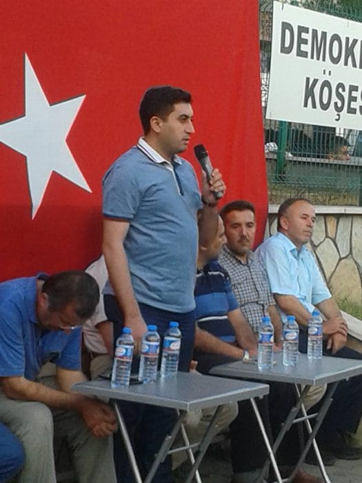 Mengen halkı son gün demokrasi nöbetinde 3 13935011_1682367718753669_3556685878972105072_n