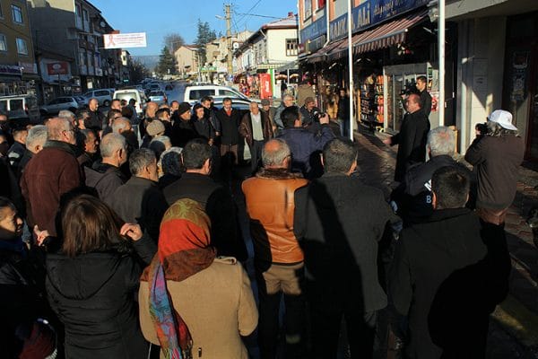 MENGEN BELEDİYESİ NDEN EMNİYET MÜDÜRLÜĞÜNE TAZİYE ZİYARETİ 5 mengen111220163