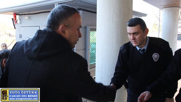 MENGEN BELEDİYESİ NDEN EMNİYET MÜDÜRLÜĞÜNE TAZİYE ZİYARETİ 9 mengen111220167